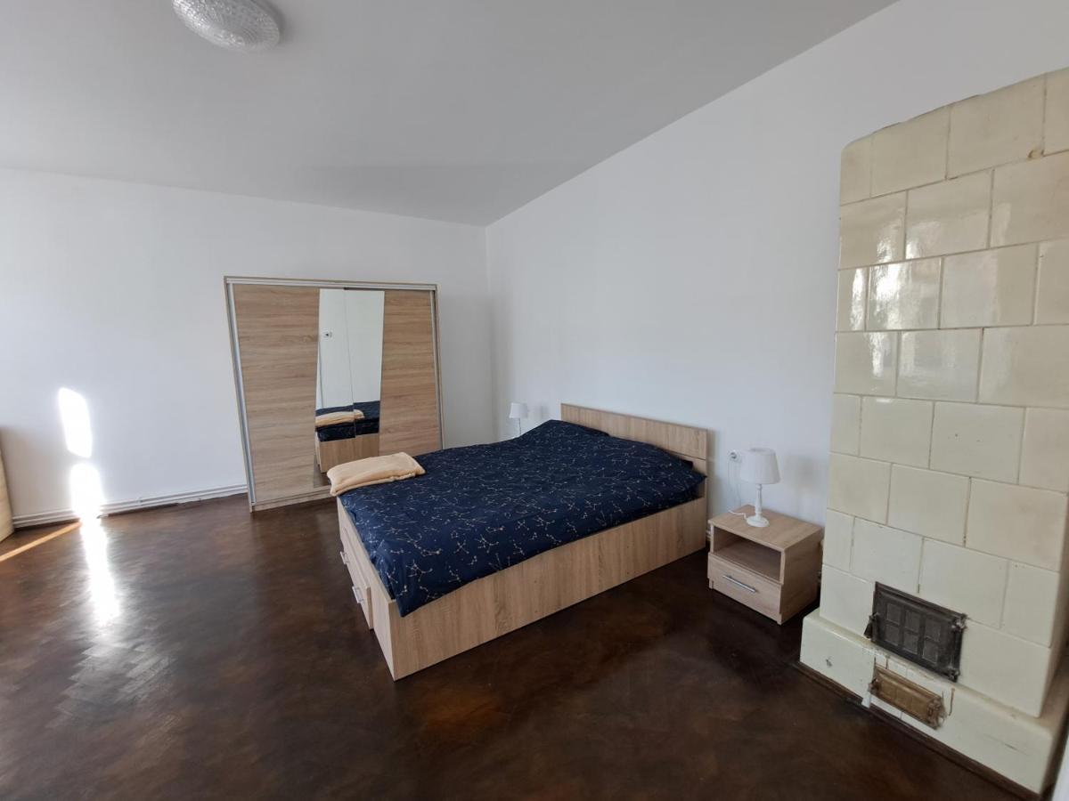 Cozy Apartment In The Heart Of Sibiu Exteriör bild